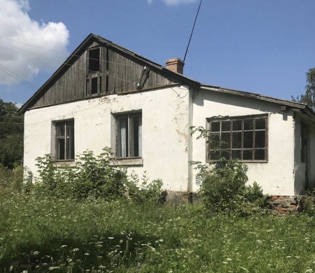 У селі за 50 км від Луцька на аукціоні продали ветлікарню - volynfeed.com